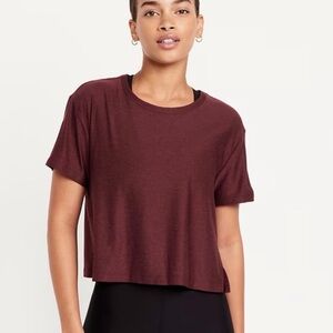 Old Navy Active Burgundy Cloudmotion Go-Dry Crop Top